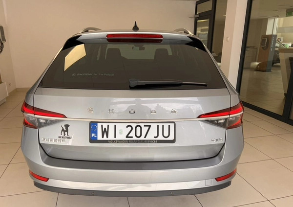 Skoda Superb cena 113500 przebieg: 118549, rok produkcji 2019 z Kunów małe 172